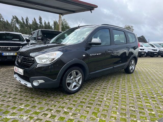 Dacia Lodgy 1.5 Blue dCi Stepway 7L - 4