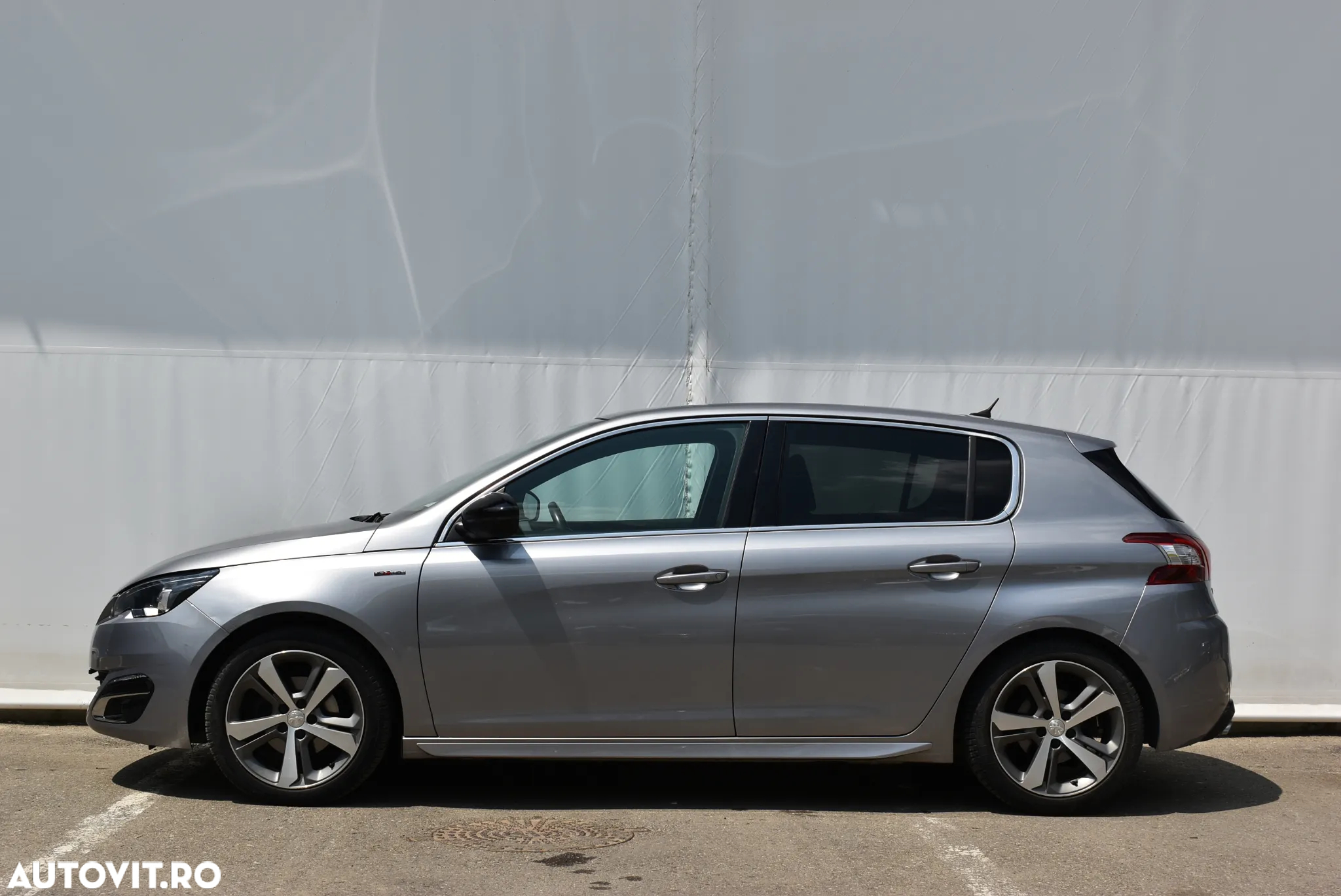 Peugeot 308 SW 1.2 L PureTech Turbo Allure Aut. - 4