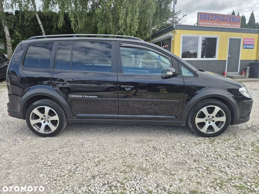 Volkswagen Touran 1.4 TSI Cross - 13