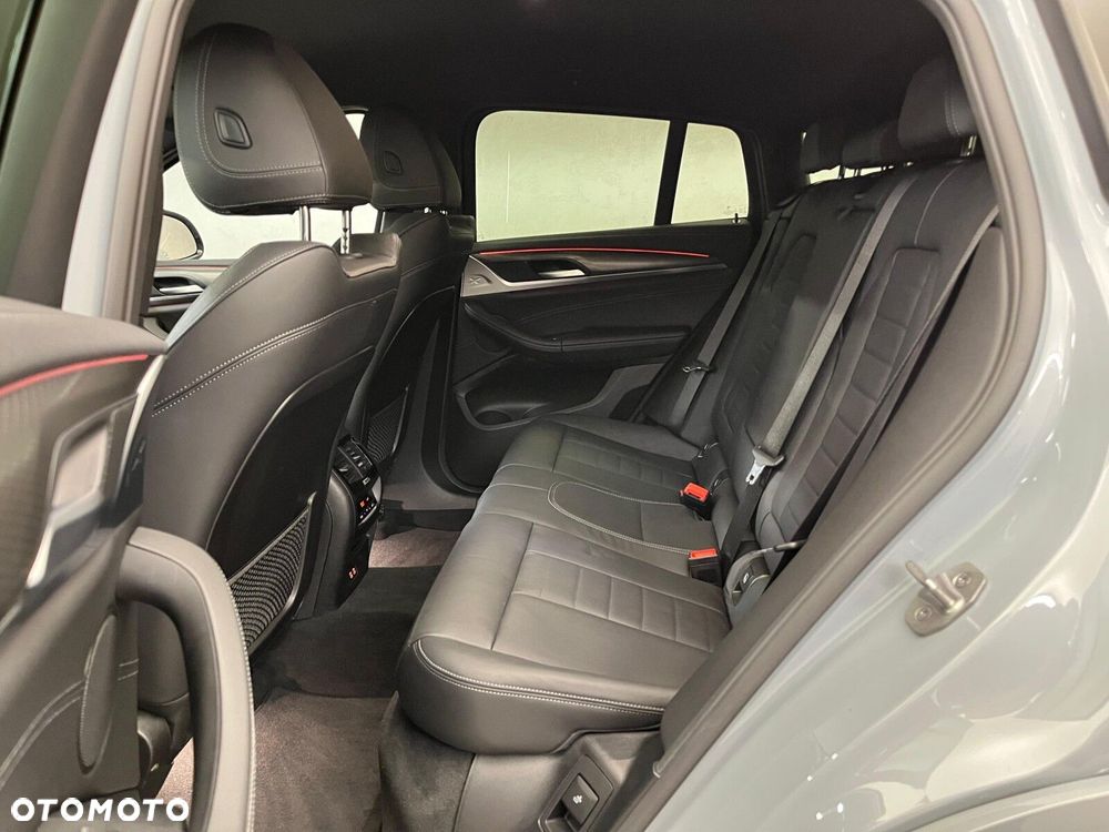 BMW X4 - 30