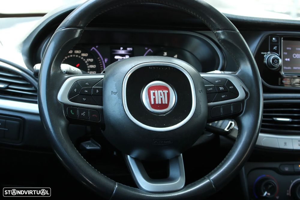 Fiat Tipo Station Wagon 1.6 M-Jet Lounge Tech J17 DCT - 14