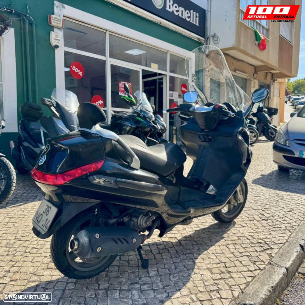 Piaggio XEvo 125 - 10