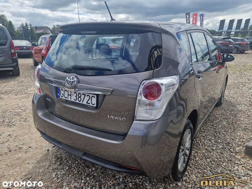Toyota Verso 1.6 D-4D Prestige - 13