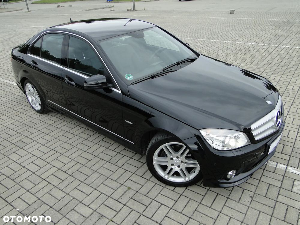 Mercedes-Benz Klasa C 200 7G-TRONIC Avantgarde Edition - 12