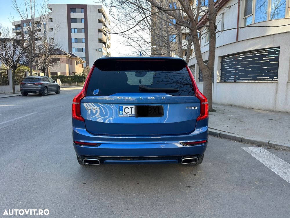 Volvo XC 90 - 6