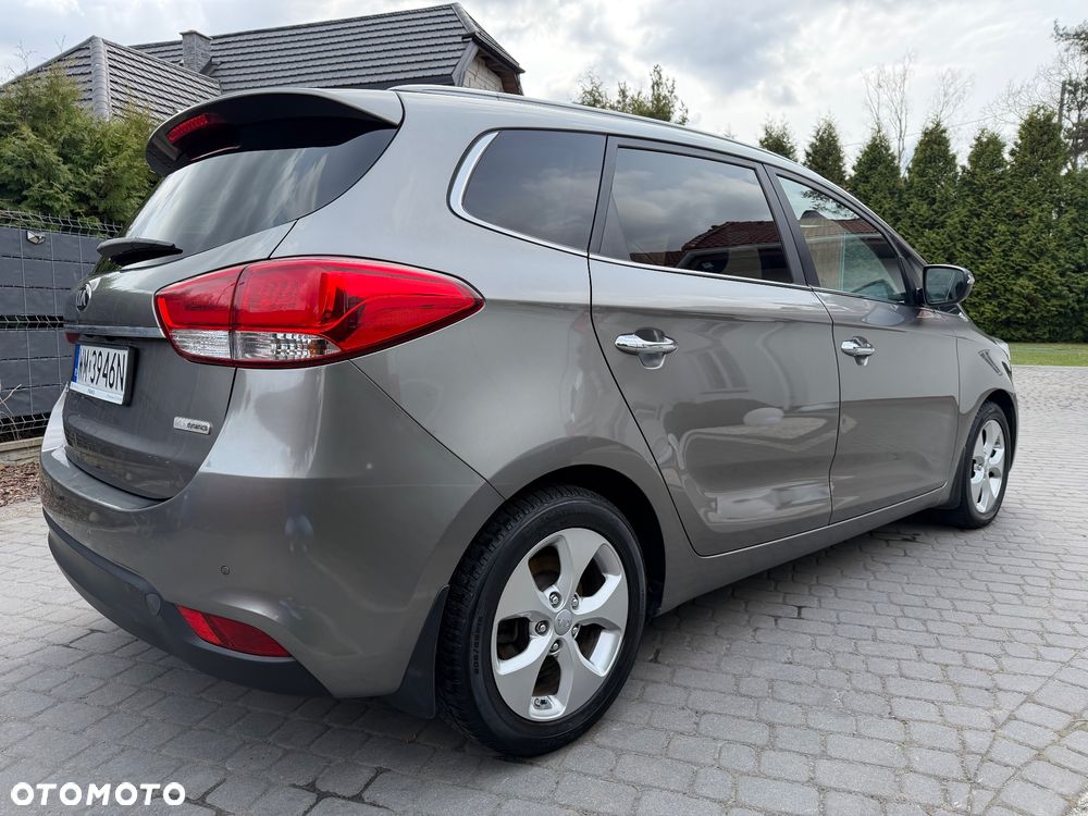 Kia Carens 1.7 CRDi Business Line 7os 7DCT - 3