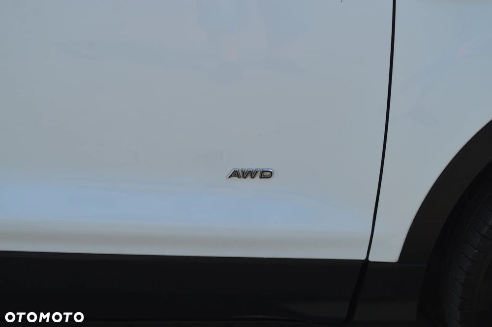 Ford Kuga 2.0 TDCi 4x4 Titanium - 10