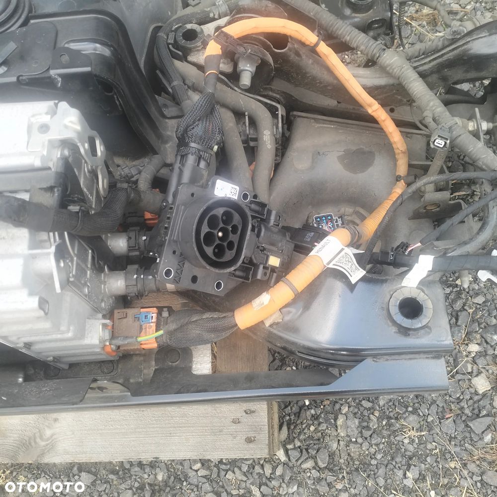 RENAULT CAPTUR II OŚ BELKA WÓZEK ZAWIESZENIE TYŁ 1.6 E-TECH HYBRYDA PLUG-IN - 6