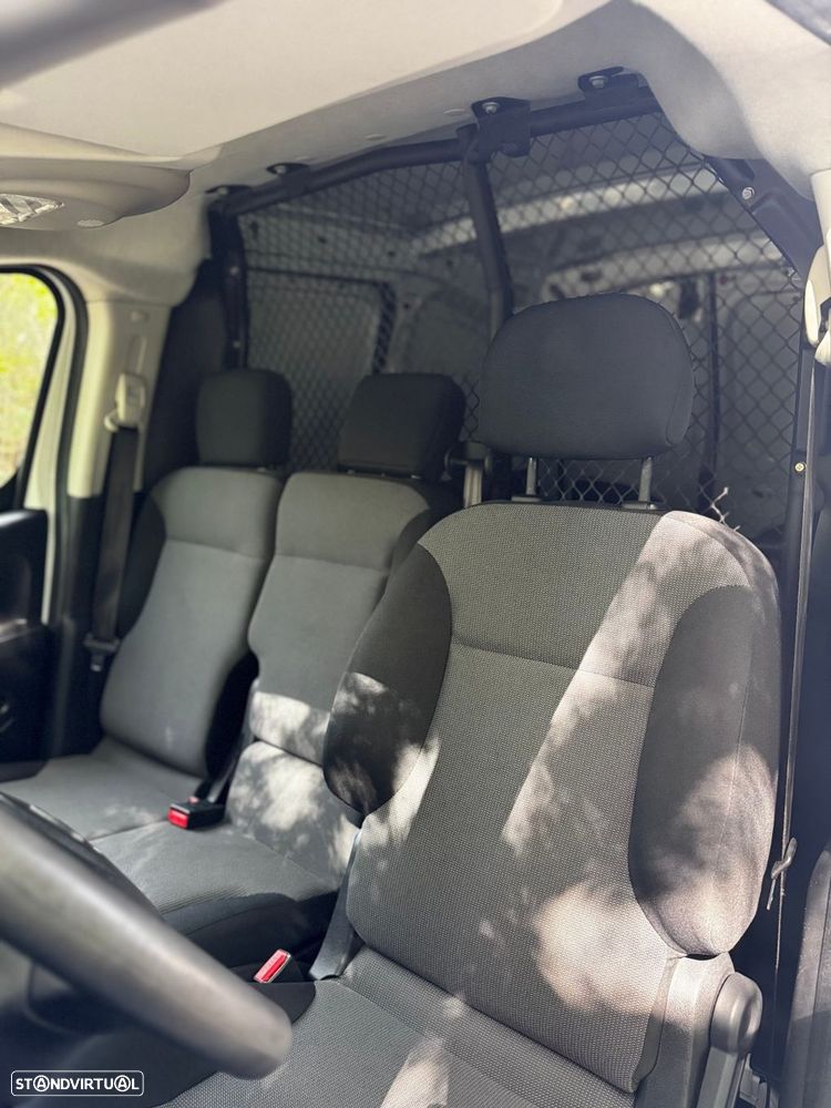 Citroën Berlingo 1.6 BlueHDi L1 Club 3L - 11