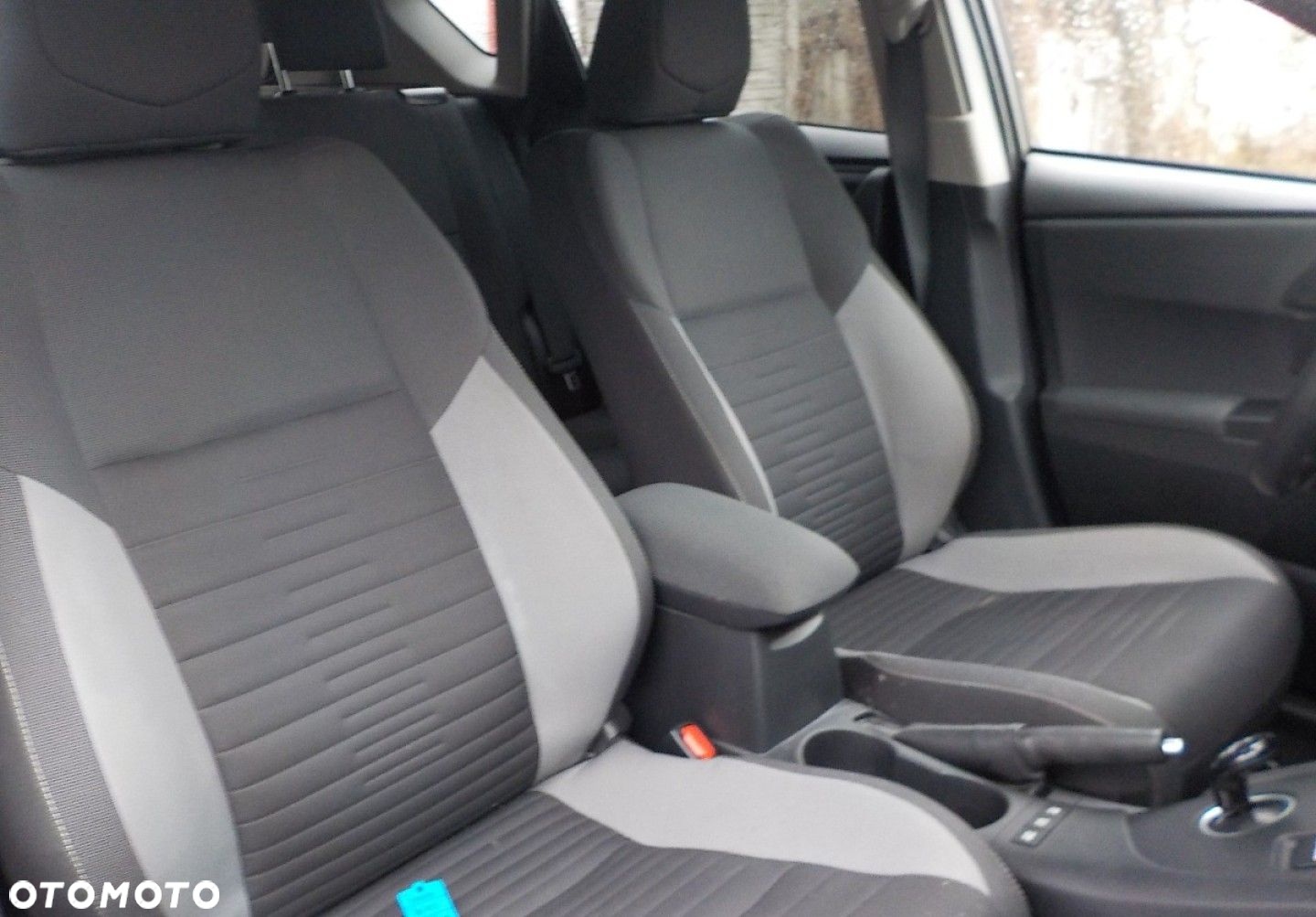 Toyota Auris - 21