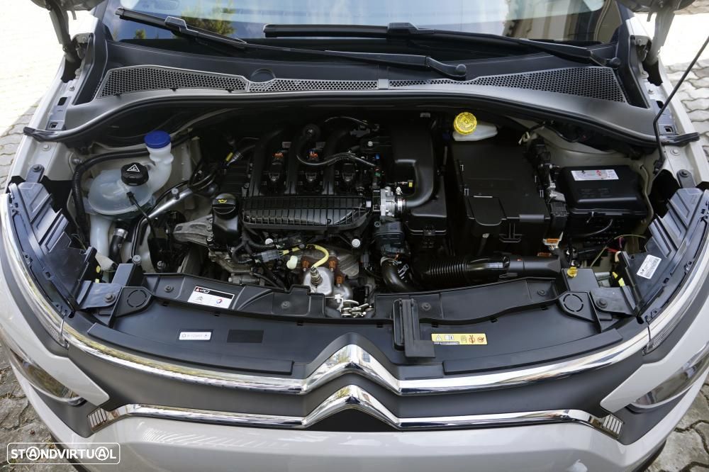 Citroën C3 1.2 PureTech Shine - 27