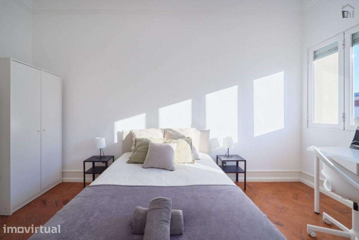 Quarto - localizado em Alameda Lisbon - Grande imagem: 5/26