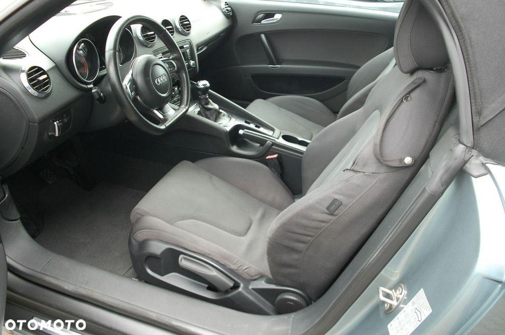 Audi TT Roadster - 5
