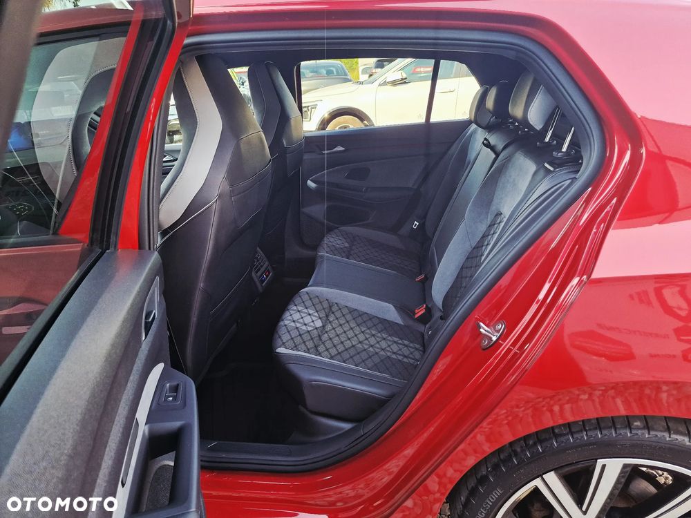 Volkswagen Golf 1.5 eTSI EVO R-Line DSG - 14