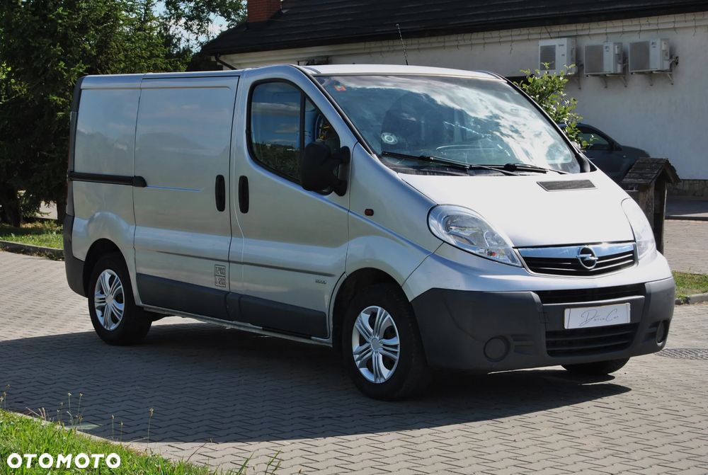 Opel Vivaro - 2