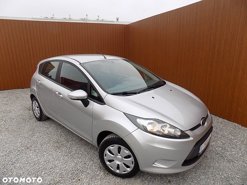 Ford Fiesta 1.25 Champions Edition - 1