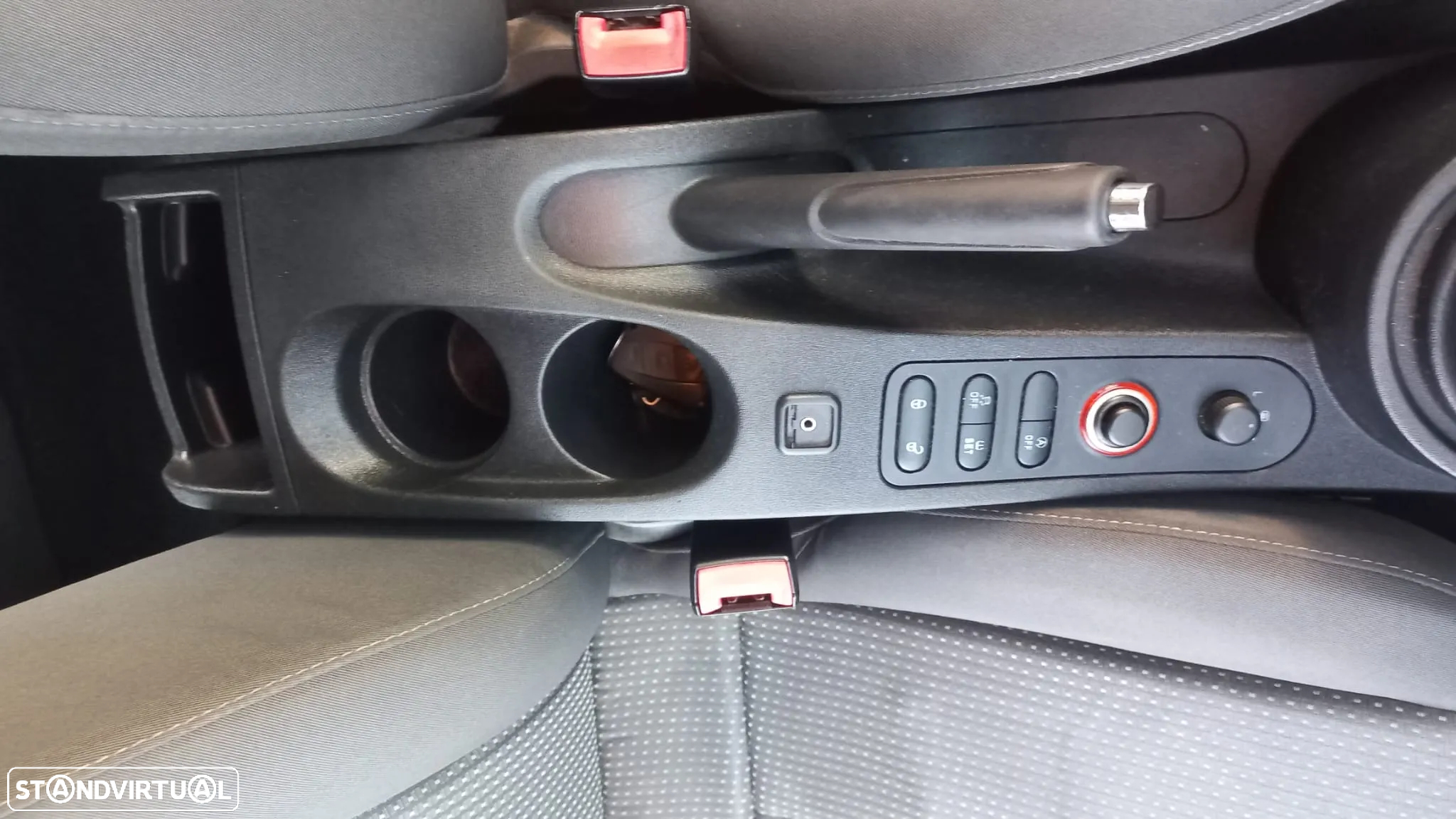 SEAT Leon 1.6 TDi Ecomotive Sport Start/Stop - 12