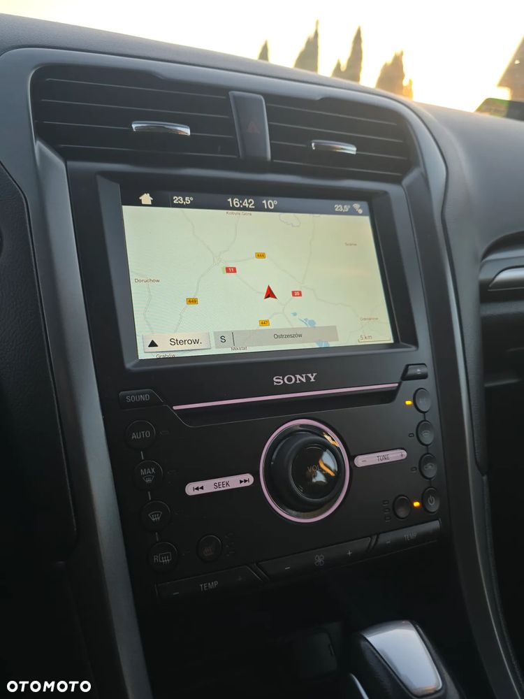 Ford Mondeo 2.0 EcoBoost ST-Line - 27