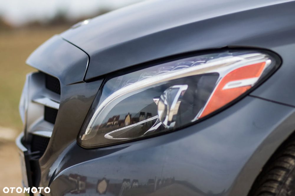 Mercedes-Benz Klasa C 300 9G-TRONIC Exclusive - 8