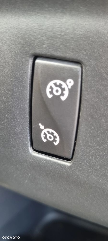 Dacia Sandero Stepway TCe 90 Prestige - 28