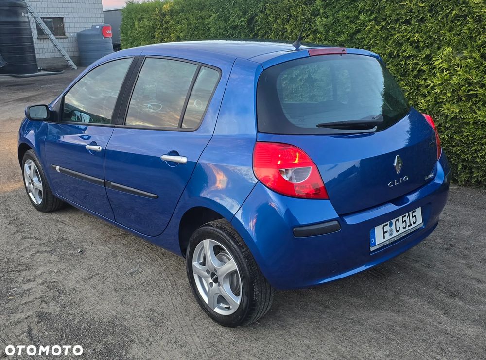 Renault Clio 1.2 16V Exception - 4