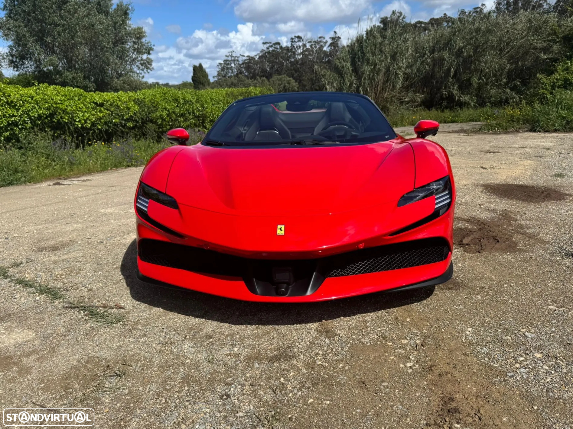 Ferrari SF90 Spider - 13