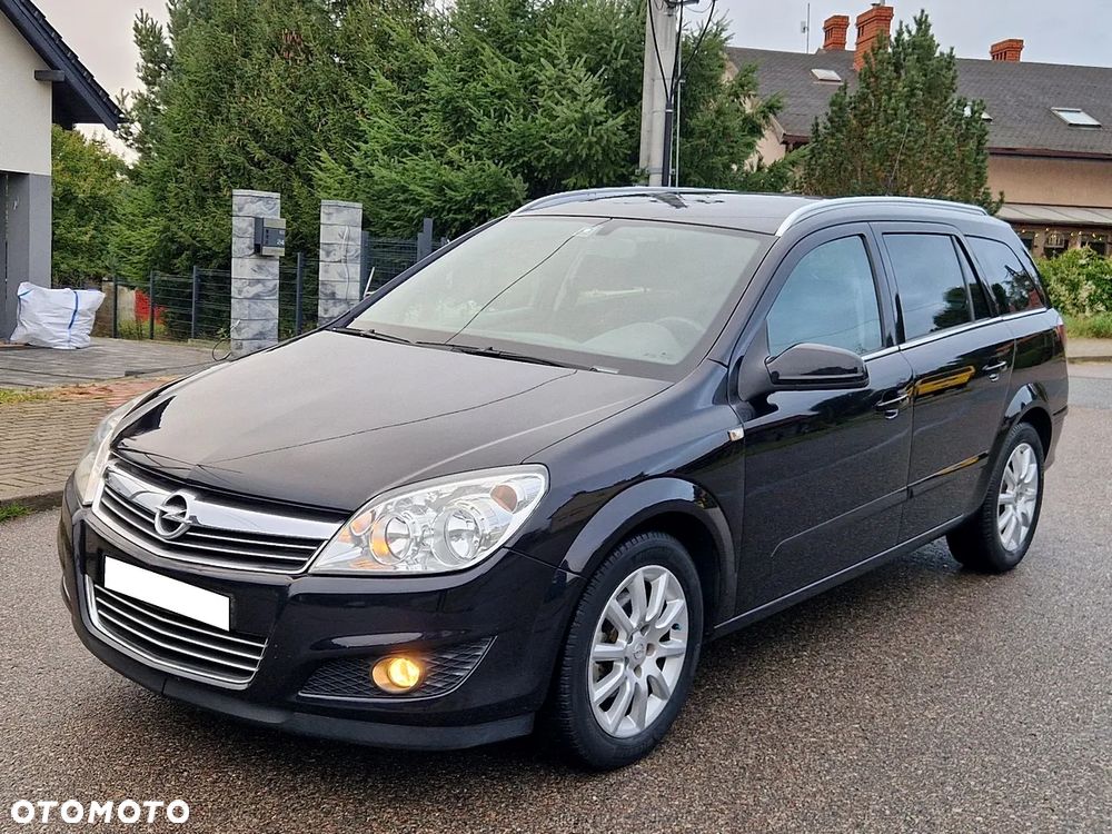 Opel Astra 1.6 Caravan Cosmo - 14