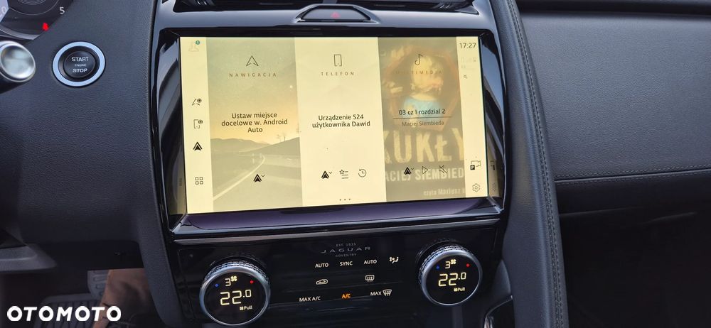 Jaguar E-Pace - 25