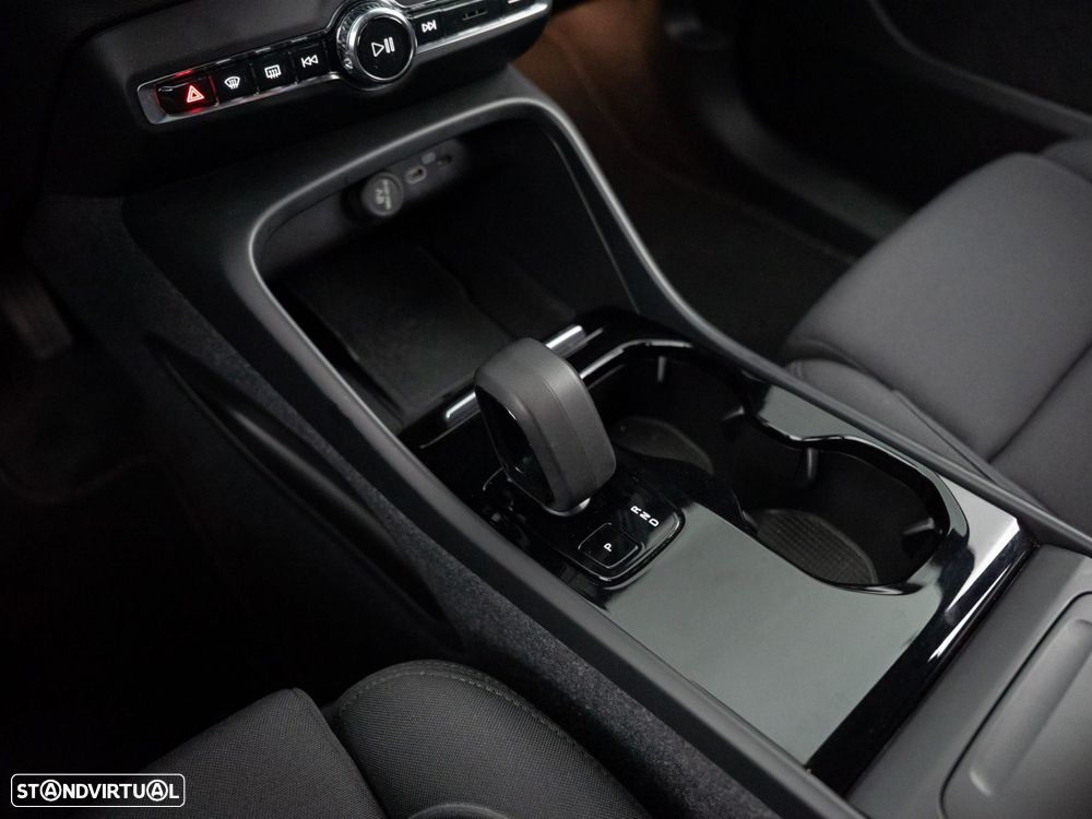 Volvo XC 40 Recharge Extended Range Core - 23