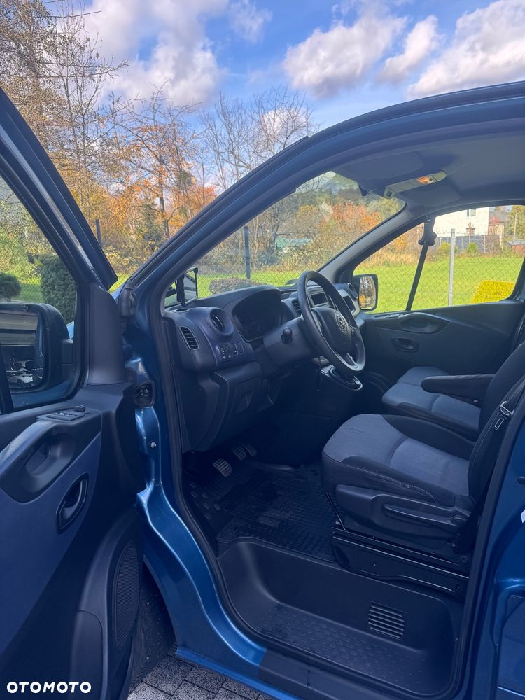 Opel Vivaro - 9
