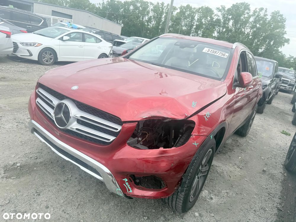 Mercedes-Benz GLC 300 4-Matic - 5