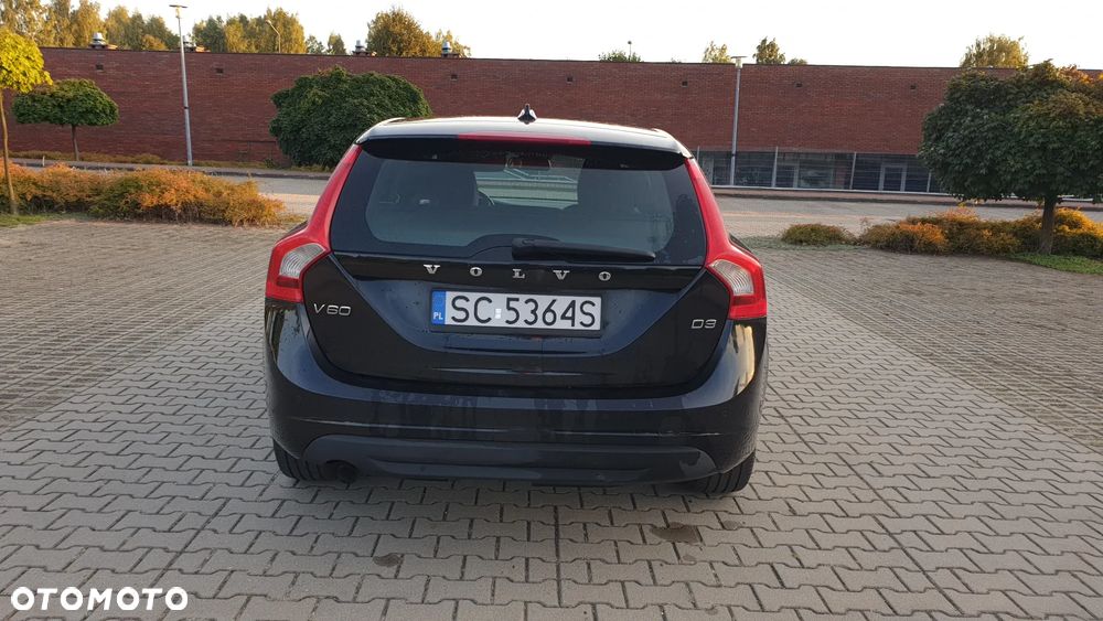 Volvo V60 D3 Summum - 5