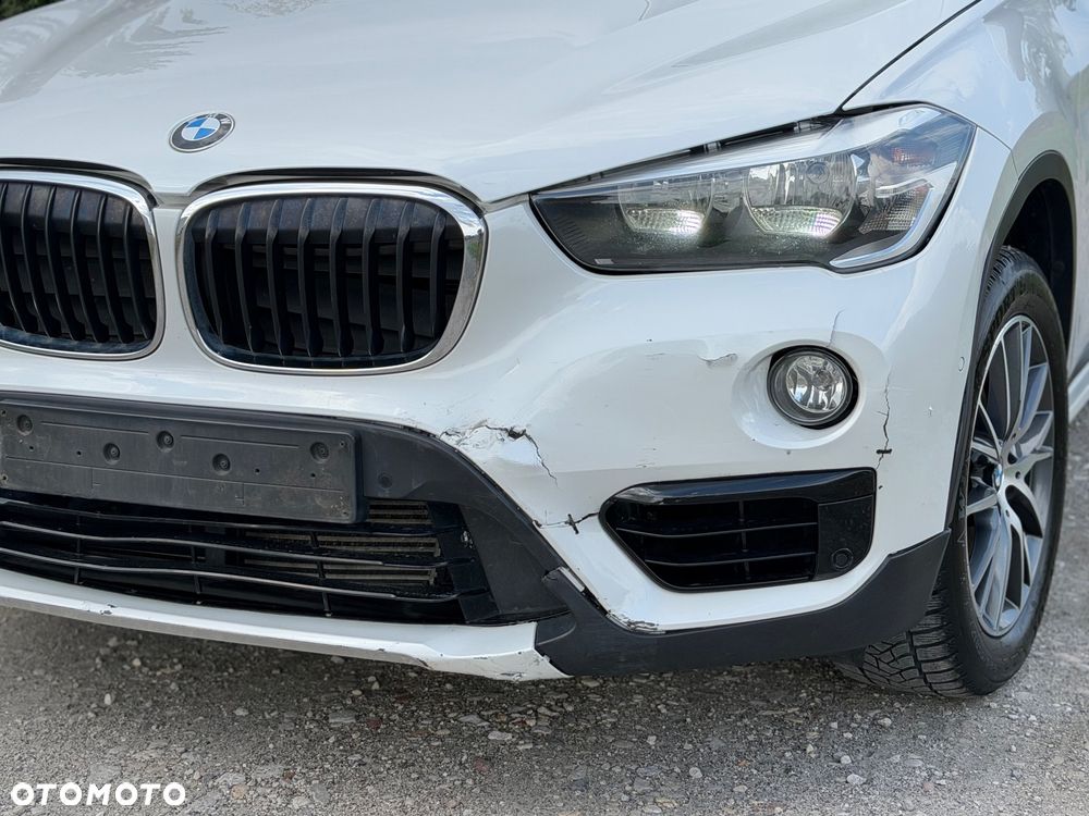 BMW X1 sDrive18d Sport Line - 16
