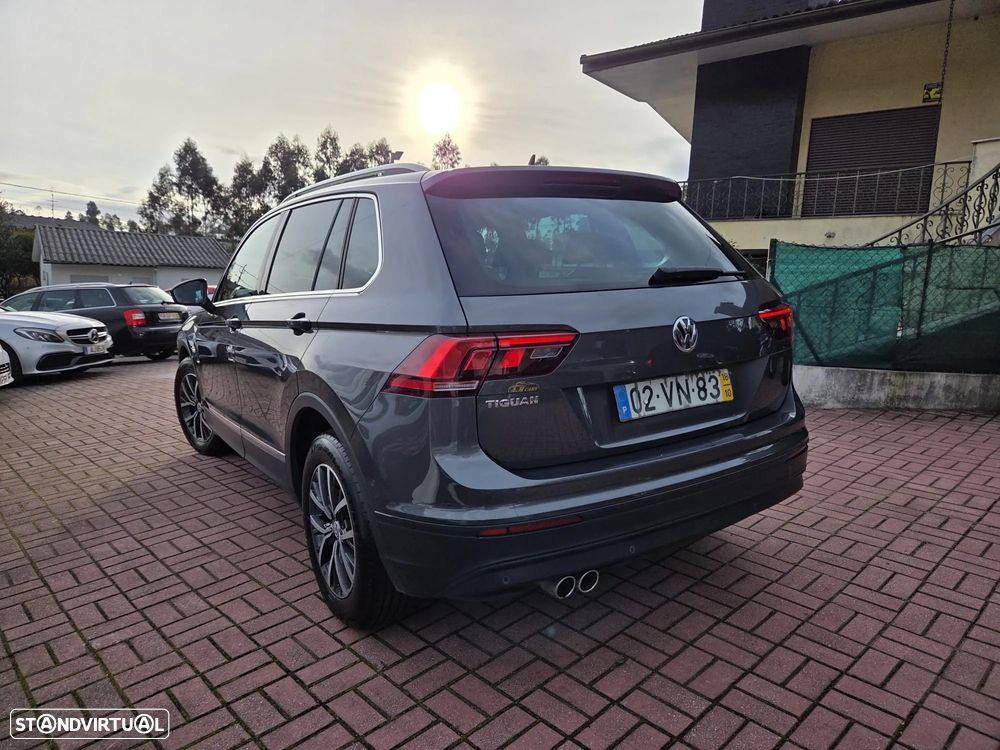 VW Tiguan 2.0 TDI Confortline - 10
