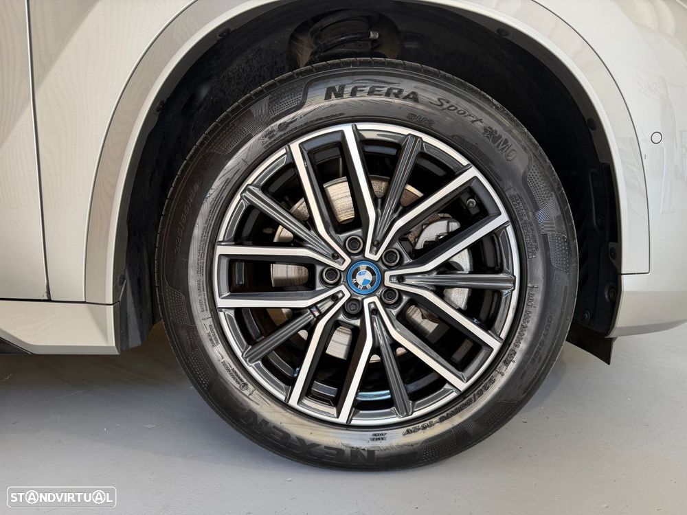 BMW X1 xDrive25e Pack Desportivo M - 27