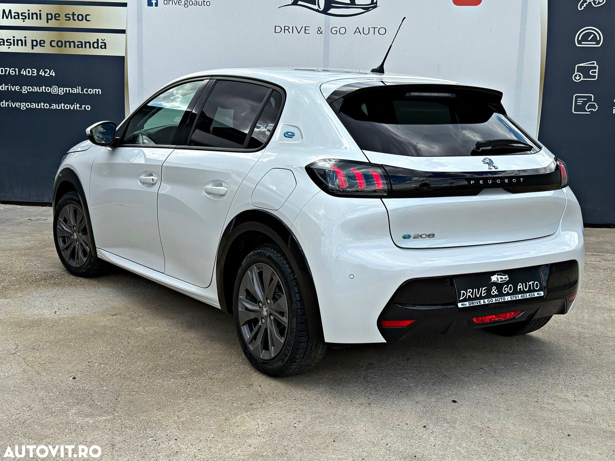 Peugeot 208 e-208 Allure - 6