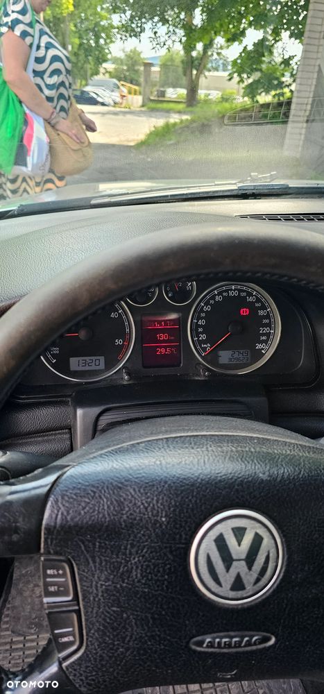 Volkswagen Passat 1.9 TDI - 6