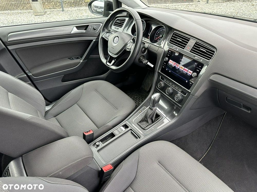 Volkswagen Golf Variant 1.6 TDI BMT Comfortline DSG - 31