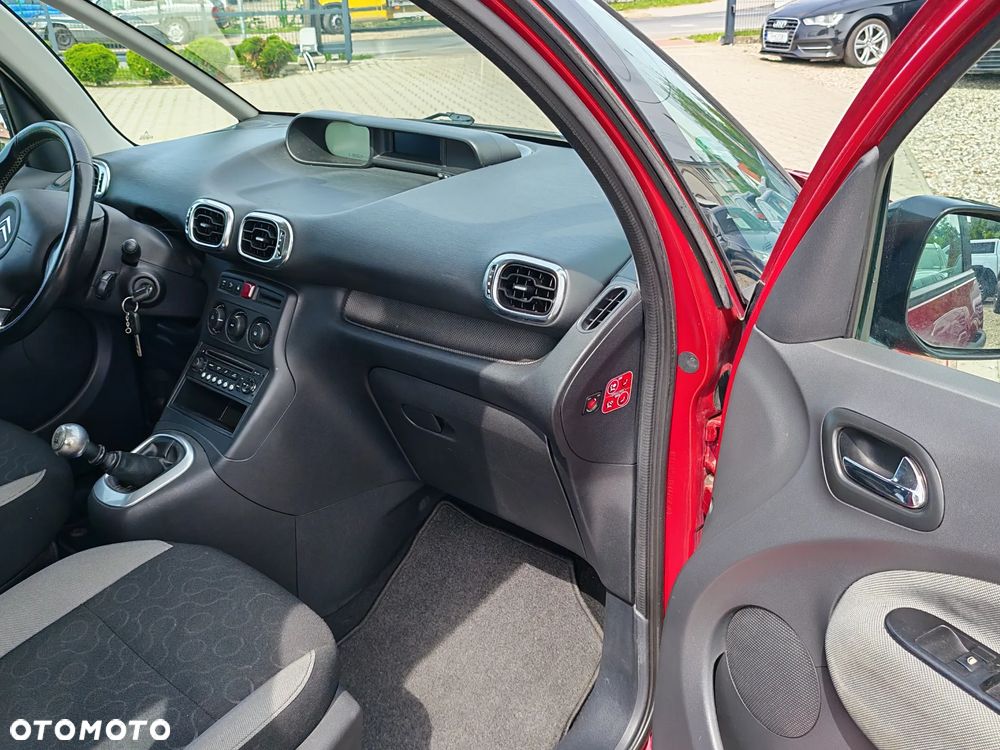 Citroën C3 Picasso 1.6 HDi Exclusive - 17