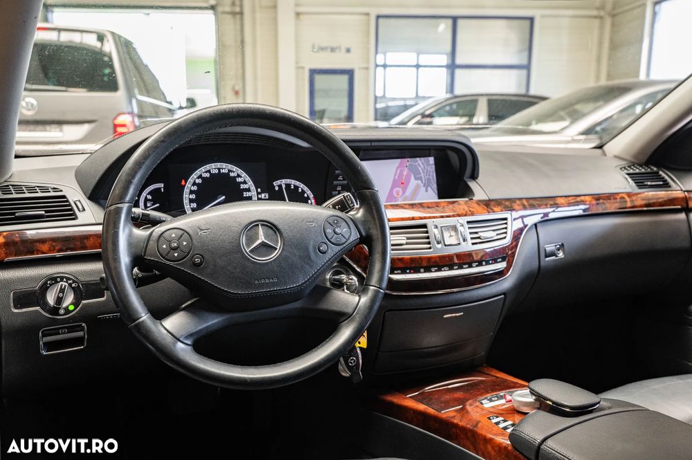 Mercedes-Benz S 350 BlueTEC DPF 7G-TRONIC - 26