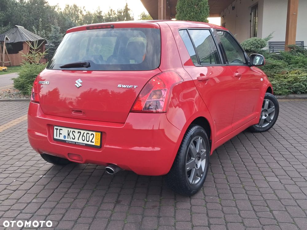 Suzuki Swift 1.3 Club dance - 16