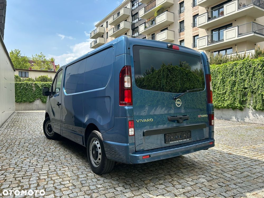Opel Vivaro - 12