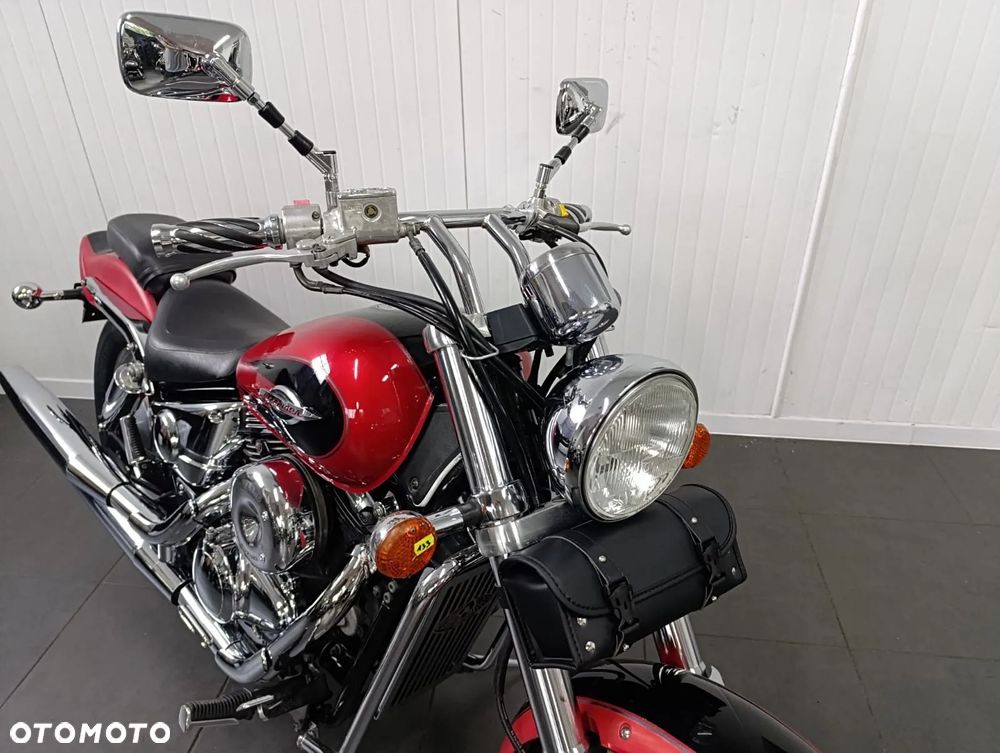 Suzuki Marauder - 16