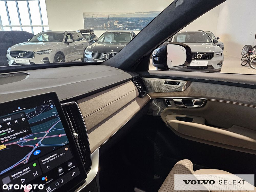 Volvo XC 90 - 13