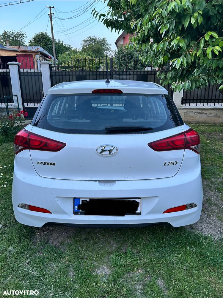 Hyundai i20 1.25 84CP M/T Comfort - 3