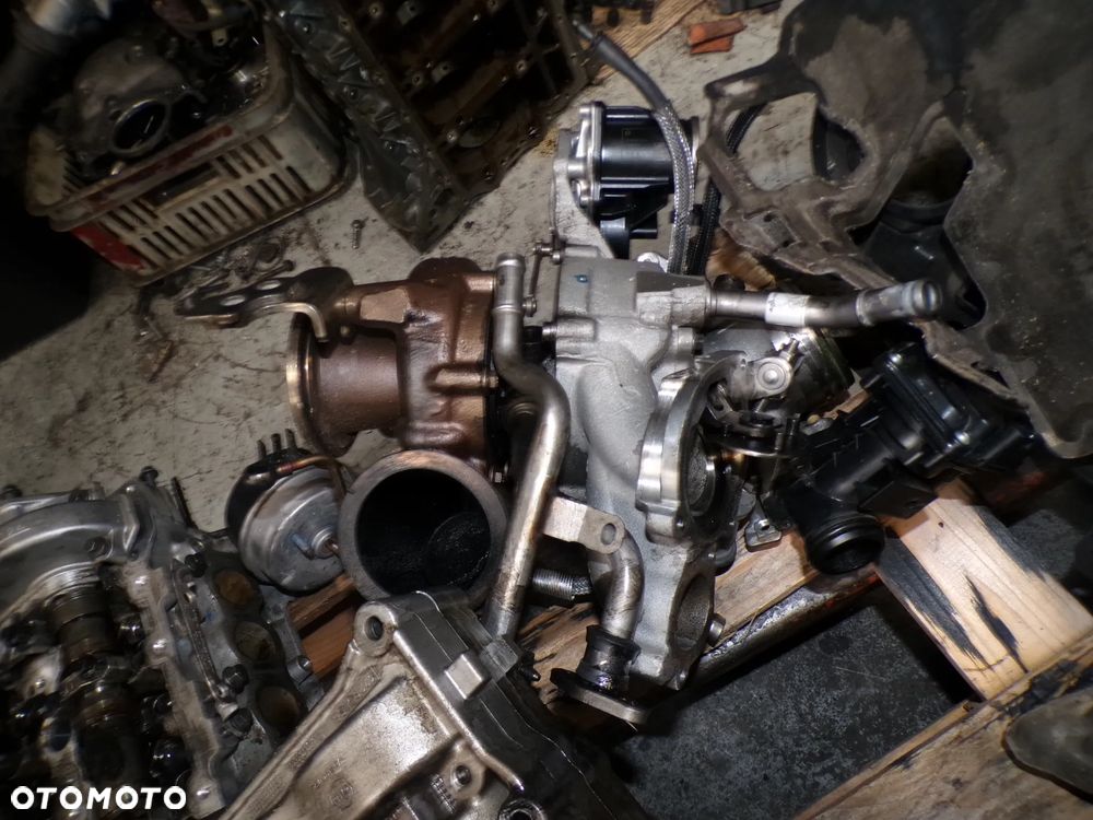 Silnik na części wał korbowy głowica tłok korbowód D420T2 - 4