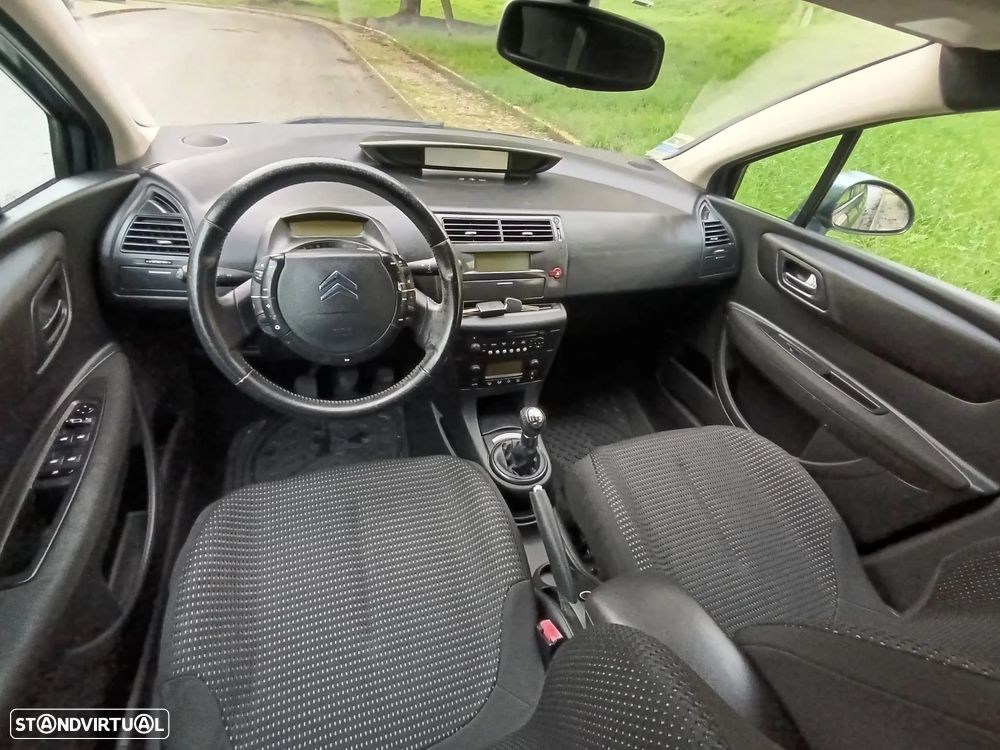 Citroën C4 1.6 HDi Exclusive - 31