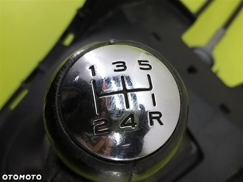 Mechanizm zmiany biegów lewarek Peugeot 308 08-13 1.6 B - 2