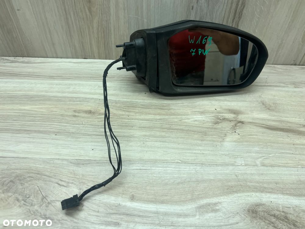 LUSTERKO PRAWE MERCEDES W169 7PIN - 1