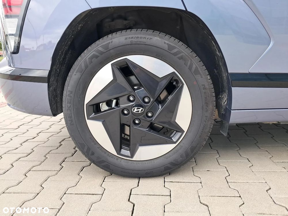 Hyundai Kona 65kWh Executive - 11